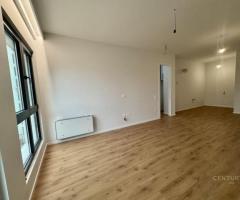 APARTAMENT PER ZYRA OSE BANIM TE SQUARE 21 - 4