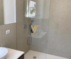 JEPET VILE DY KATESHE ME QERA TE KOM ROLLING HILLS 5.000EURO - 4