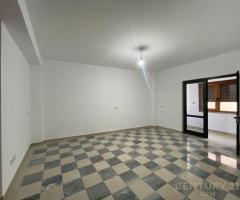 Zyrë 4-katëshe për Qira në Ali Demi. - 4