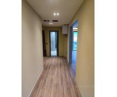 Disponojme Zyre per qira me vendndodhje tek rruga Mihal Duri - 2