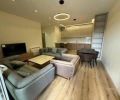 2+1 ne Emerald Center - 2