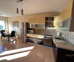 JEPET ME QERA, APARTAMENT 2+1+2, TE STADIUMIT "AIR ALBANIA"! - 2