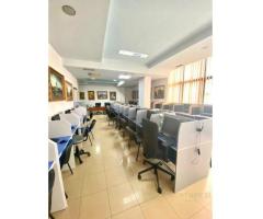 OKAZION!!! Shitet Ambjent Komercial 216.5m2 pranë Ambasadës Amerikane. - 5