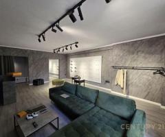 Ambjent komercial per shitje prane Pazarit te Ri! - 2