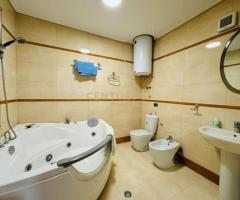 APARTAMENT ME QERA 2+1 PRANE LIQENIT ARTIFICAL TE TIRANES - 5