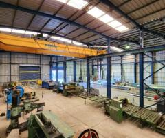 Shitet Truall Ndertes Kapanone Industruale Zyra