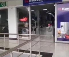 Shitet Dyqan Shetitorja Stadiumit Rruge Kryesore Lushnje - 7