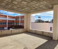 SHITET NJËSI KOMERCIALE MUNDËSI KTHIMI NË APARTAMENTE DHOMA QIRA QENDER QYTETI LUSHNJE - 5