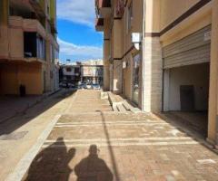 SHITET NJËSI KOMERCIALE MUNDËSI KTHIMI NË APARTAMENTE DHOMA QIRA QENDER QYTETI LUSHNJE - 9