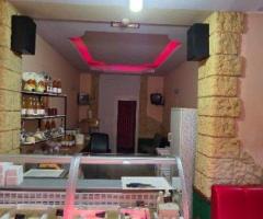 SHITET APARTAMENT + DYQAN NË QENDËR LUSHNJE