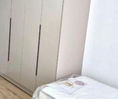 Apartament me qera + post parkimi ne tirane te Kompleksi Univers City - 2
