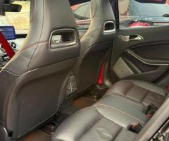 Mercedes-Benz GLA 45 AMG - 6