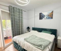 Apartament me qera ne tirane 2+1 prane 21 Dhjetorit - 3