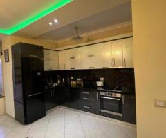 Apartament me qera ne tirane, Fresk, pranë Market Xhangolli