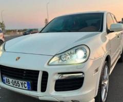 Porsche Cayenne GTS - 10