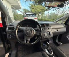 OKAZION!!! Shitet Volkswagen Touran 2011 1.6 nafte Automat - 2
