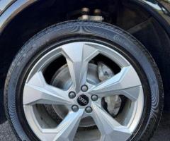 AUDI Q5 2022 3xS-Line - 4